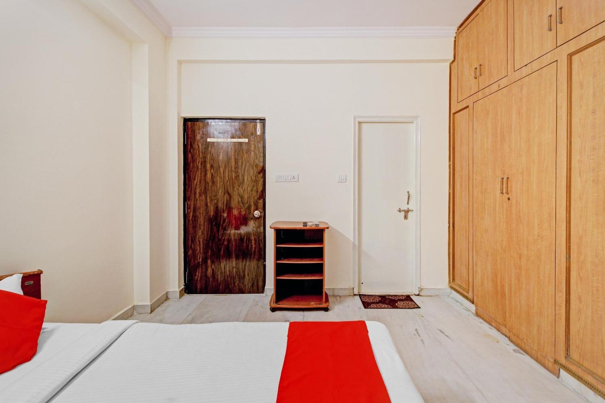 Hotel O Kalyan Kondapur  Екстер'єр фото